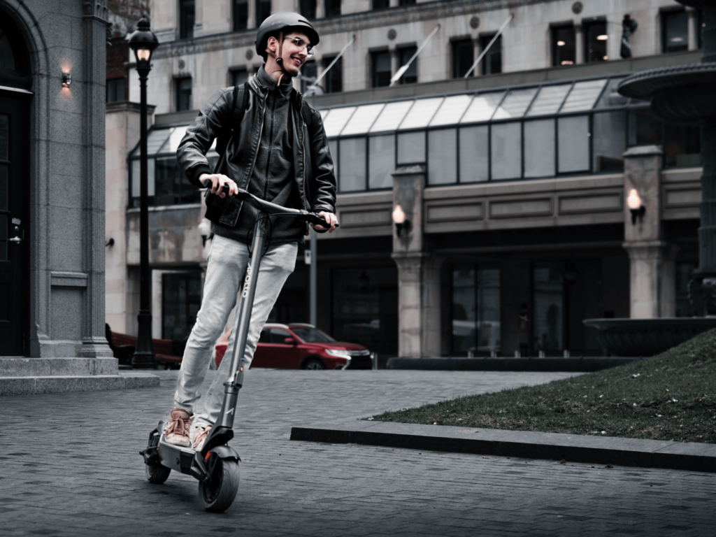Auswahl eines E-Scooters für lange Strecken